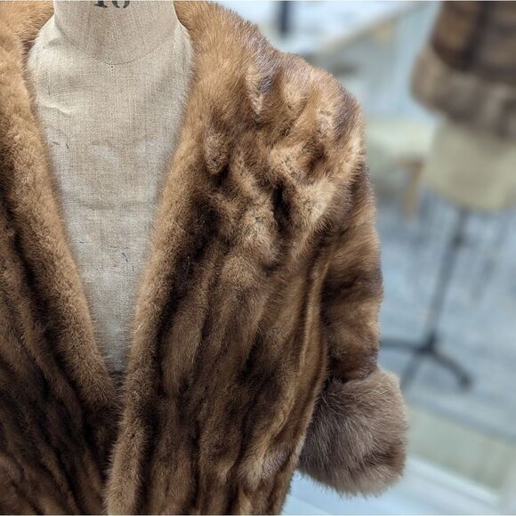 Vintage Mink Stole - Picture 5 of 9